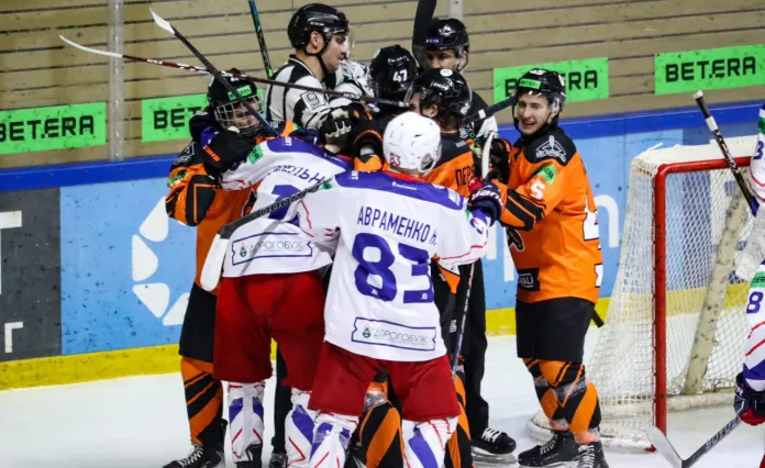 «У Чухраева с мастерством и настроем все в порядке». Виталий Сапроненко — о форварде «Шахтера» и полуфинале со «Славутичем»