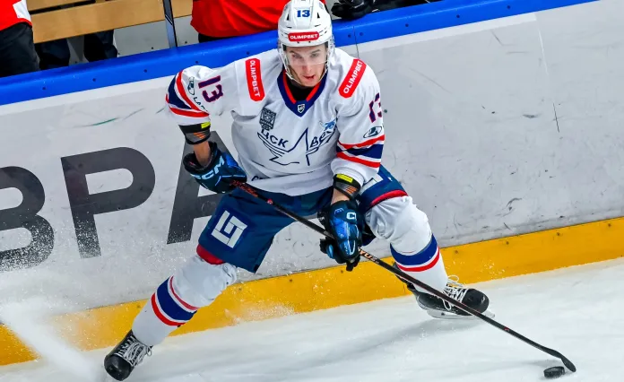 ВХЛ. 1/8 финала. Пять бросков Демченко, большой айстайм Микановича – статистика белорусов 1 апреля