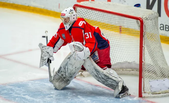 ВХЛ. 1/8 финала. Ассист Глинского, три блока Карповича, 37 сейвов Лубского – статистика белорусов 2 апреля