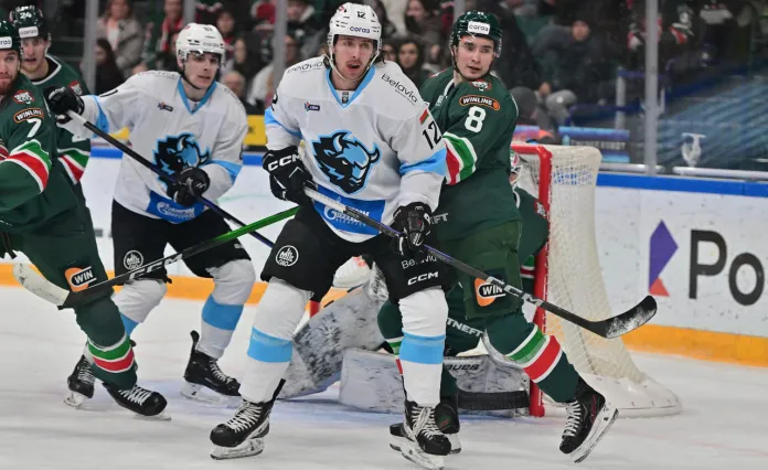 Павел Лысенков — о серии минского «Динамо» с «Ак Барсом»: Фаворита нет, это очень равная пара. Главный козырь «зубров» — команда как семья