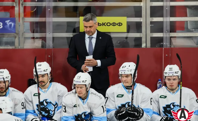 Родион Власов: Самый популярный кандидат в тренеры «Автомобилиста» в опросе болельщиков — Дмитрий Квартальнов. Но в это сложно поверить