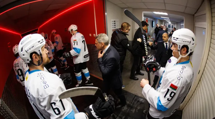 «Автомобилист» рассматривает Дмитрия Квартальнова на пост главного тренера