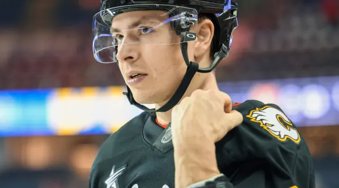 Егор Шарангович отметится голом в матче против «Анахайма»: ставка от Betera с коэффициентом 4.33