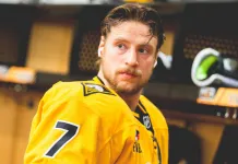 Белорусский защитник Илья Соловьёв вновь остался в запасе «Питтсбурга». «Пингвинз» забросили 9 шайб «Флориде», Малкин оформил хет-трик