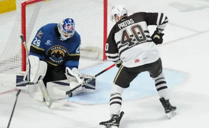 АХЛ. Илья Протас набрал 6 очков и был признан первой звездой матча. Колосов пропустил 6 шайб, Колячонок и Кузьмин не попали в заявки — статистика белорусов 5 апреля