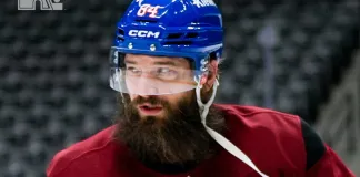 Брент Бернс — второй игрок в истории НХЛ с 1000 матчами подряд без пропусков. Впереди только Фил Кессел (1064)