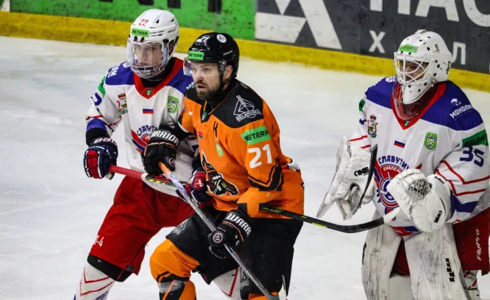 Пятый матч полуфинальной серии «Шахтер» - «Славутич» должен пройти в Солигорске. Хозяевам надо успеть устранить недочёты