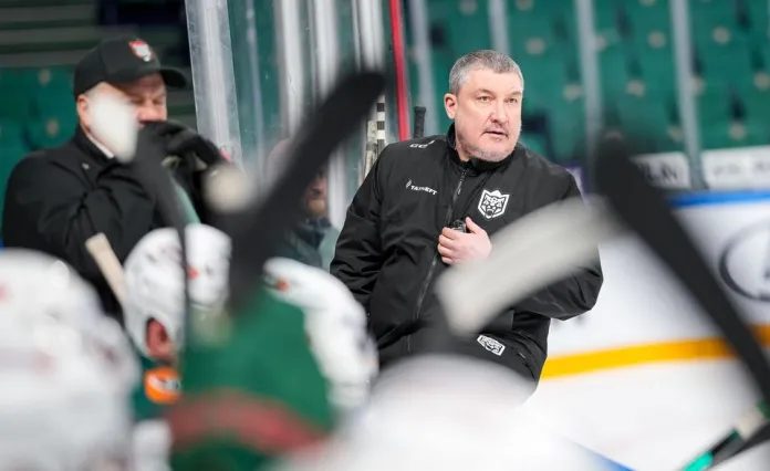 Анвар Гатиятулин поделился ожиданиями от серии с минским «Динамо»