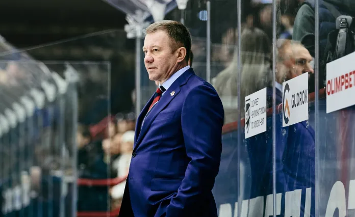 Экс-защитник сборной Беларуси хочет тренировать клуб КХЛ