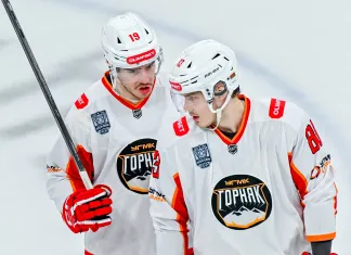 ВХЛ. 1/4 финала. Даниил Карпович заблокировал 5 бросков, Даниил Омелюсик одержал победу с «Рязанью-ВДВ». Итоги 9 апреля