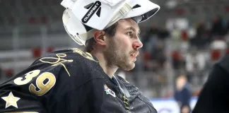 Белорусский вратарь подписал новый контракт с «Адмиралом»