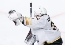 Стала известна зарплата белорусского вратаря по новому контракту с «Адмиралом»