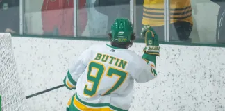 USHL. 1/8 финала. 16-летний белорус Даниил Бутин забил первый гол в плей-офф