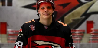 Кубок Харламова. 1/8 финала. «Омские ястребы» Ламана и Степанова, а также «Чайка» Яценко вышли в следующий раунд. Итоги 10 апреля