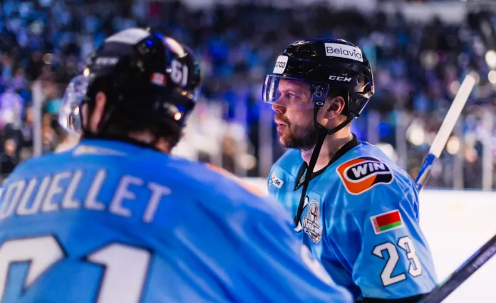 Андрей Стась — первый белорус с 1000 матчами в КХЛ