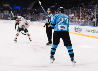 «Спится тревожненько, но напряжение приятное». Андрей Стась — о 1000-м матче, игре с «Ак Барсом» и болельщиках