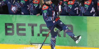 Михаил Стефанович – о голе из-под ноги: Честно, было немного неудобно бросать, но в моменте быстро сообразил, что можно попробовать.