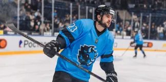 Видео: Арбитры отменили шайбу минского «Динамо» во втором матче серии с «Ак Барсом»