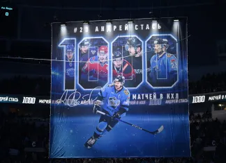 «Стоят ли эти торжества риска слить уникальный сезон в унитаз?» Квартальнов-младший — о церемонии в честь Стася