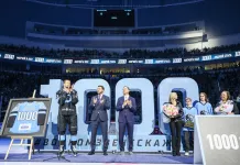 Имеет наибольшее количество партнеров в истории КХЛ, сыграл под руководством 18 тренеров — 1000 матчей Андрея Стася в деталях