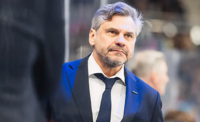 Дмитрий Ерыкалов: Квартальнов отказывается от Спунера и от церемонии. Это очередная серия конфликта