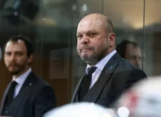 Евгений Летов поблагодарил вратаря после стартового поражения от «Локо»