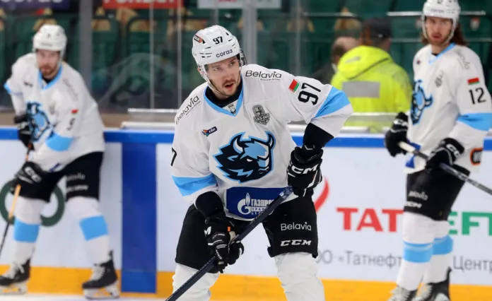 «Из пустого тюбика пасты можно всегда выдавить ещё». Станислав Галиев — о поражении минского «Динамо» 0:4 и серии 0-3