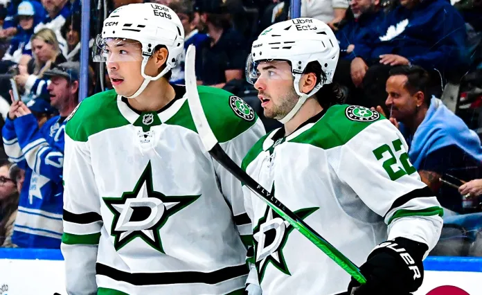 НХЛ. Хет-трик Маврика Бурка, два очка Никиты Кучерова, Игоря Чернышова и Ивана Барбашева, Артем Левшунов вне заявки – результаты 14 апреля