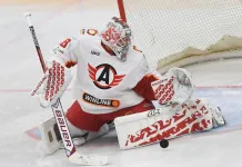 «Автомобилист» Романа Горбунова и Даниила Карповича продлил контракт с основным вратарем