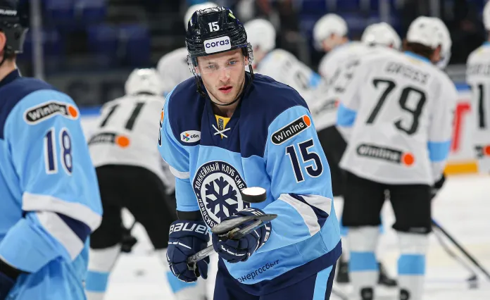 Белорусский форвард подписал новый контракт с «Сибирью»