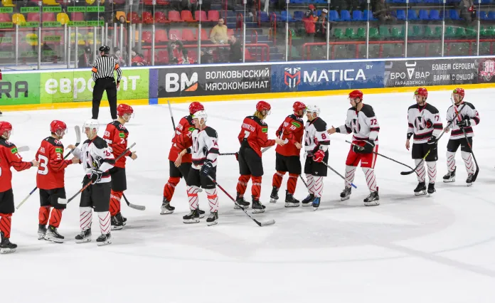 «Классика» против «Модерна». Хоккейный клуб «Неман» закрыл сезон Betera-Экстралиги матчем-шоу