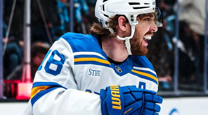 НХЛ. Хет-трики Роберта Томаса и Мэттью Савоя, Егор Шарангович с «-1», Никита Толопило остался в запасе — результаты 17 апреля