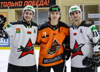 Три хоккеиста «Шахтёра» призваны в армию. В следующем сезоне они сыграют за «Авиатор»