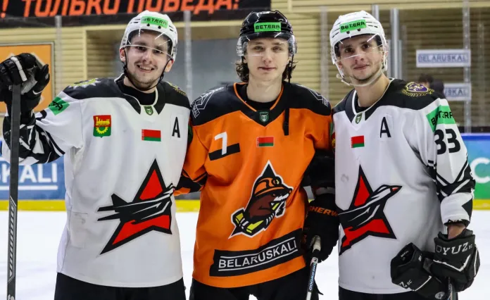 Три хоккеиста «Шахтёра» призваны в армию. В следующем сезоне они сыграют за «Авиатор»