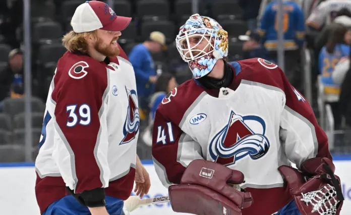 Уэджвуд и Блэквуд выиграли «Дженнингс Трофи». «Колорадо» пропустил меньше всех в регулярке НХЛ