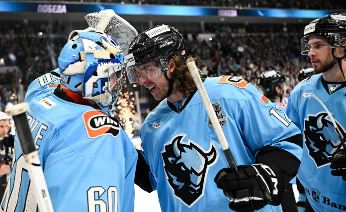 Лучший легионер-новичок в истории КХЛ может уйти из минского «Динамо», подкрепление из стана «зубров» вызвало бурную реакцию пресс-службы российского «Славутича», тур сборных в мае может не состояться - все за вчера