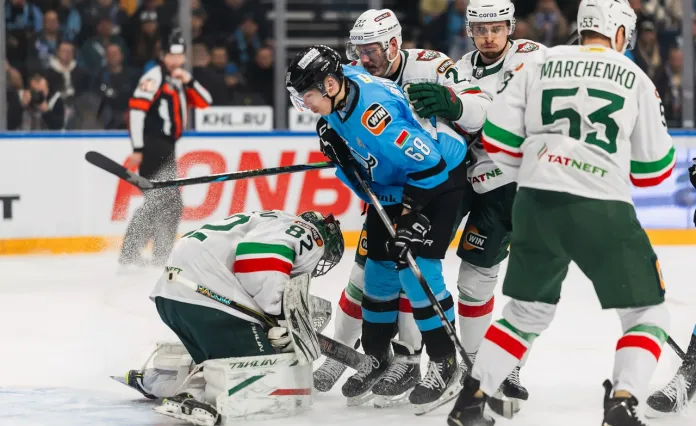 «Динамовцы забросили семь шайб, шесть — в большинстве или с пустыми воротами». Алексей Анисимов — о причинах поражения минского «Динамо»