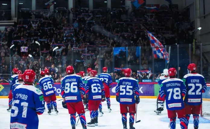 Министр спорта Российской Федерации поздравил смоленский «Славутич» с выходом в финал Кубка Президента