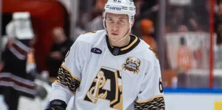 Защитник «Адмирала» посетил пятый матч финальной серии плей-офф Betera-Экстралиги