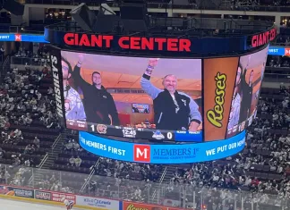 Алексей Протас и Александр Овечкин поддержали «Херши» в матче Кубка Колдера — и команда Ильи Протаса вышла в следующий раунд