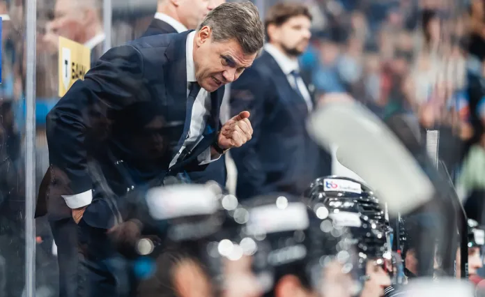 Квартальнов объяснил, почему назвал команду бесхарактерной после третьего матча с «Ак Барсом»