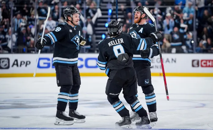 Кубок Стэнли. 1/8 финала. Дубль Крауза, шайба Подколзина, ассисты Кучерова и Барбашева. Итоги 25 апреля