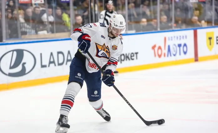 Гол Данилы Паливко отменили из-за вне игры. Департамент судейства разъяснил эпизод с белорусским защитником «Металлурга»