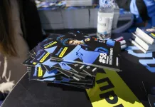 Автографы игроков минского «Динамо» появились в продаже на следующий день после церемонии закрытия сезона