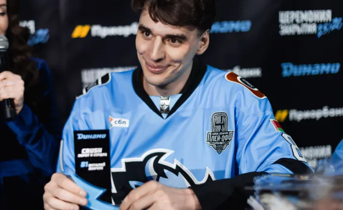 «Минск понес серьезную потерю». Алексей Шевченко — о переходе Пинчука в «Нэшвилл»