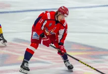 «Ижсталь» продлила контракт с белорусским защитником Максимом Глинским