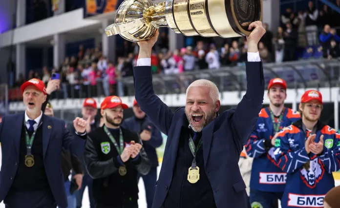 Дмитрий Саяпин: «Металлург» борется только за первое место. У нас других задач нет