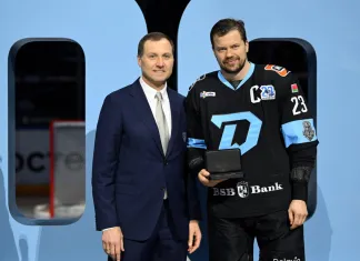 Клубы КХЛ больше не смогут обходить потолок зарплат через переподписание контрактов игроков