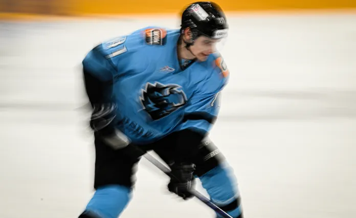 Названы все клубы НХЛ, которые всерьёз претендовали на Виталия Пинчука