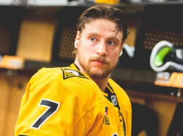 Кубок Стэнли. 1/8 финала. «Филадельфия» без Колосова обыграла «Питтсбург» и прошла в четвертьфинал, Соловьев отметился двумя блокшотами